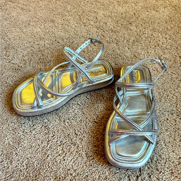 Girl Zara Silver Sandals - Picture 1 of 3